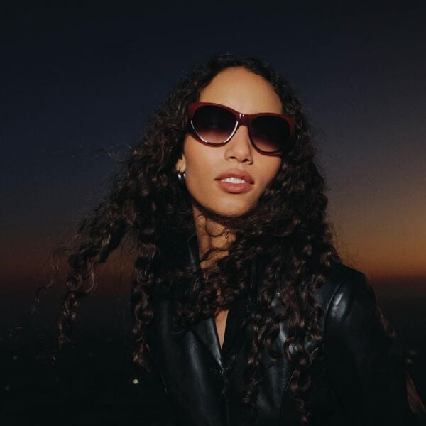 Barton Perreira Cruz BP 40102I 69F