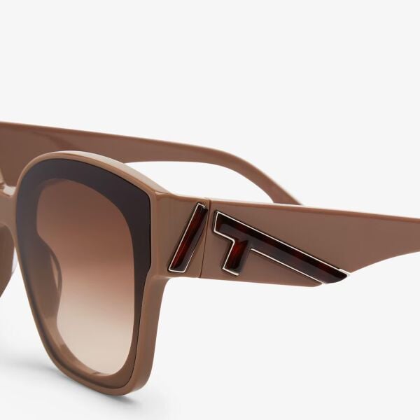 Fendi First FE 40098I