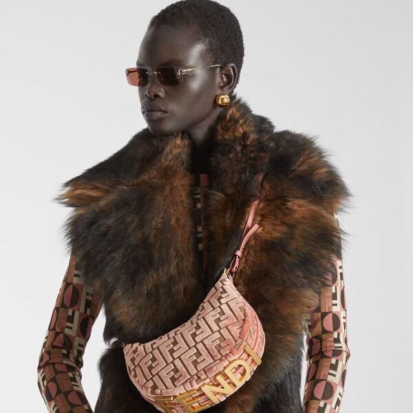 Fendi First Crystal FE 4172US 32S