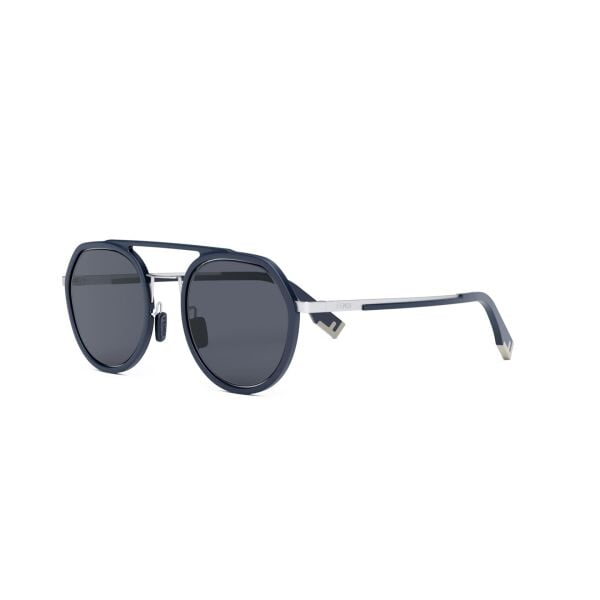 Fendi Light FE 40040U
