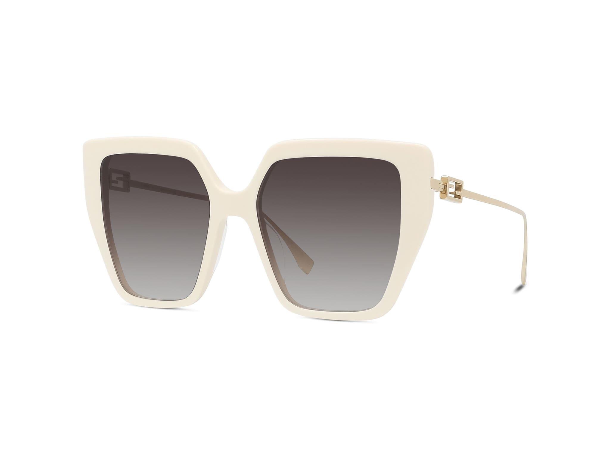 Fendi Baguette FE 40012U 25F