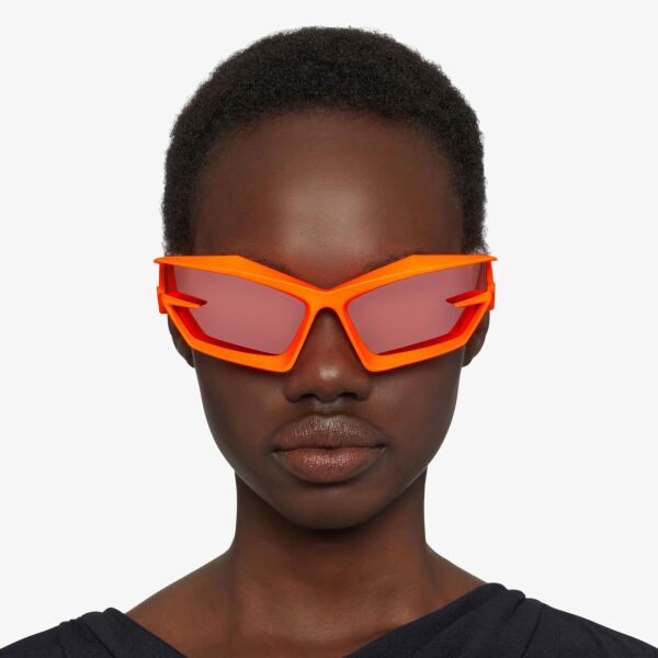 Givenchy Giv Cut GV 40049U 43C