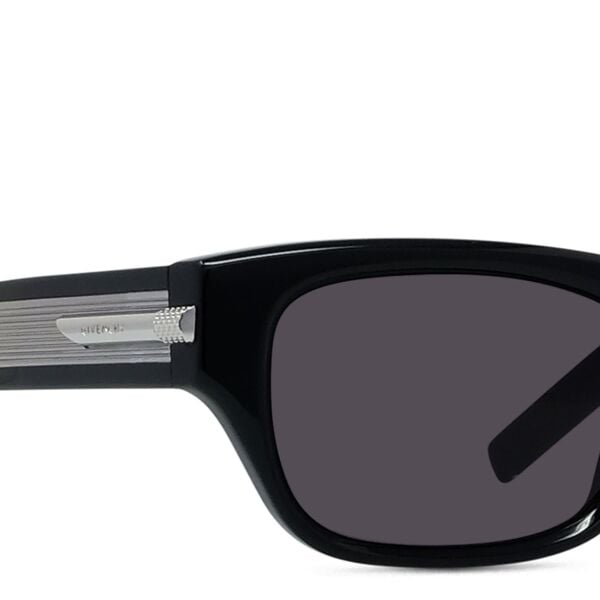 Givenchy Gv One GV 40119I 01A