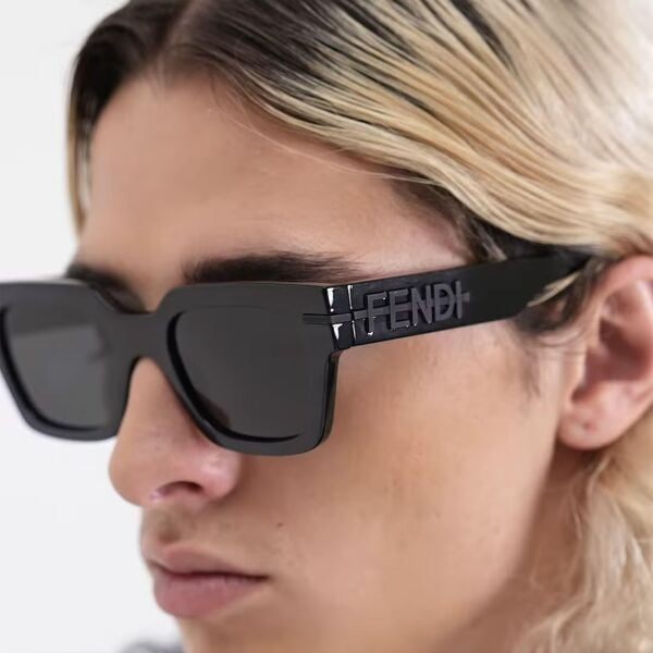 Fendi FE 40078I 01A