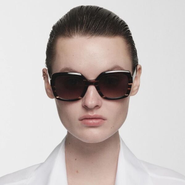 Gigi Studios Genesis 6934 2