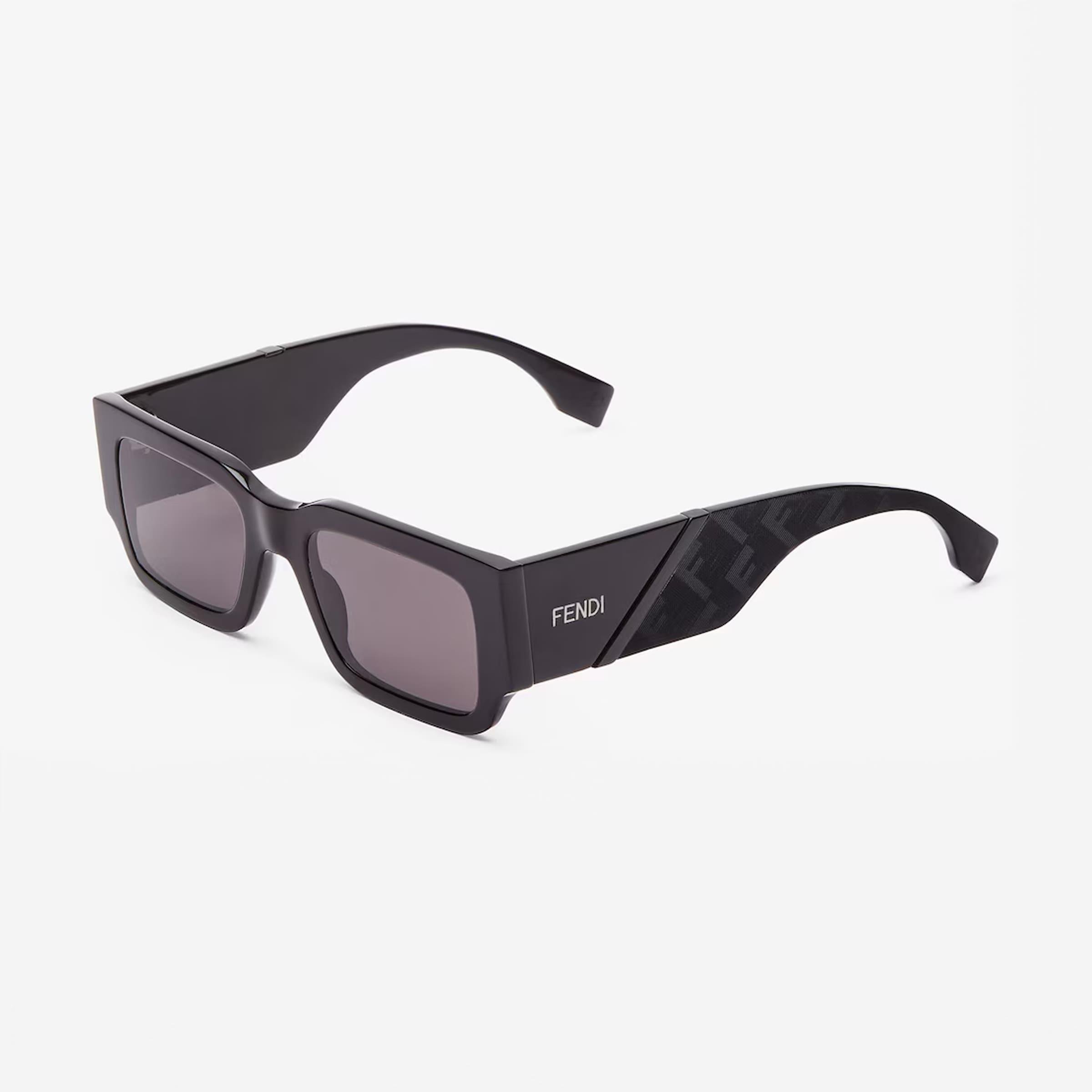 Fendi Diagonal FE 40131I 01A