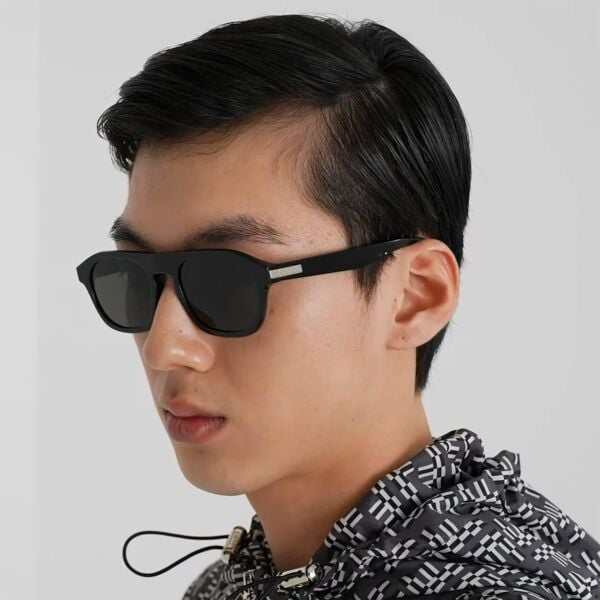 Fendi Essential FE 40143I 01A