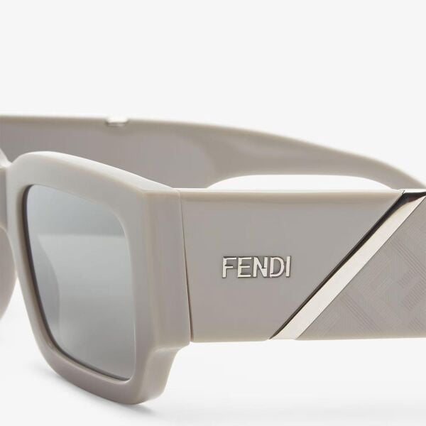 Fendi Diagonal FE 40131I 20C