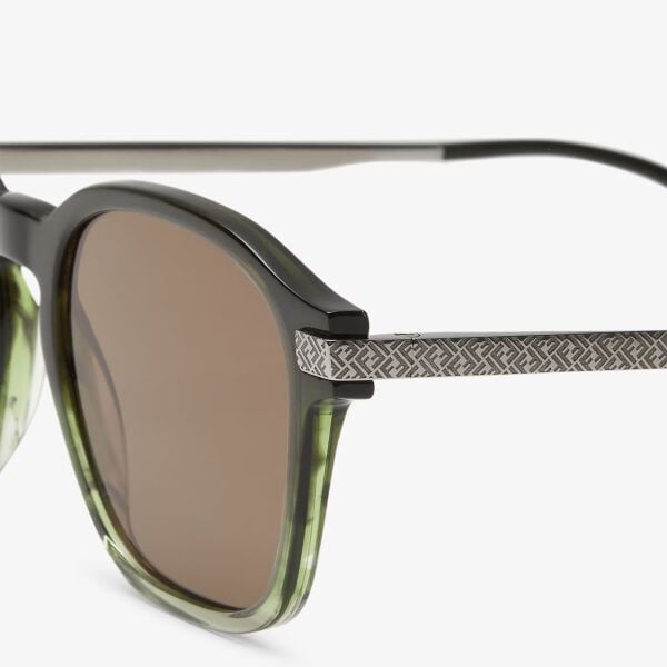 Fendi Essential FE 40166I